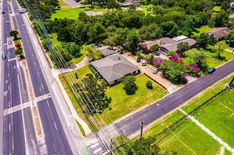 3225 W Slaughter Lane Austin TX 78748
