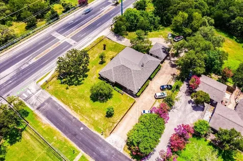 3225 W Slaughter Lane Austin TX 78748