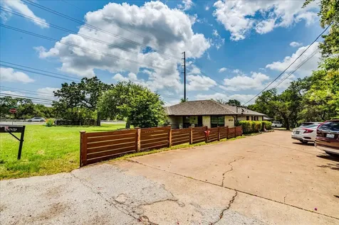 3225 W Slaughter Lane Austin TX 78748