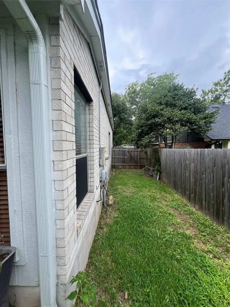 709 Elder Way Round Rock TX 78664