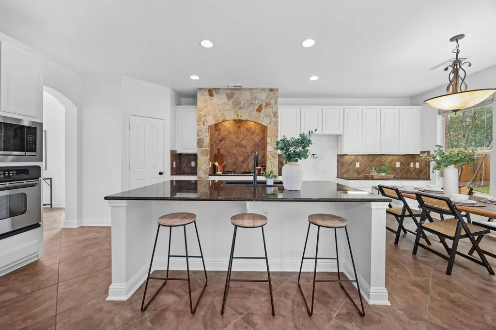 9812 Whitley Bay Drive Austin TX 78717