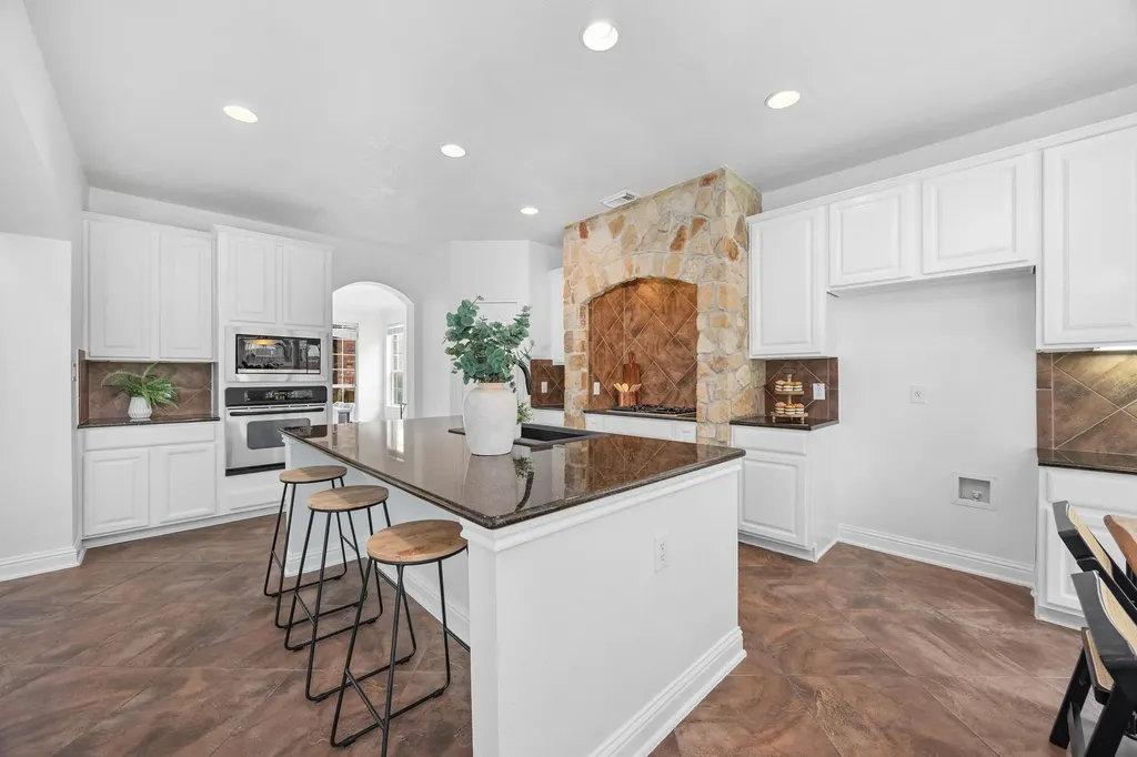 9812 Whitley Bay Drive Austin TX 78717