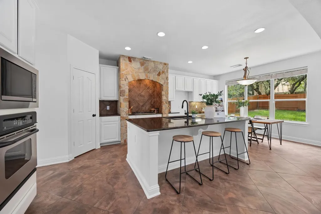9812 Whitley Bay Drive Austin TX 78717