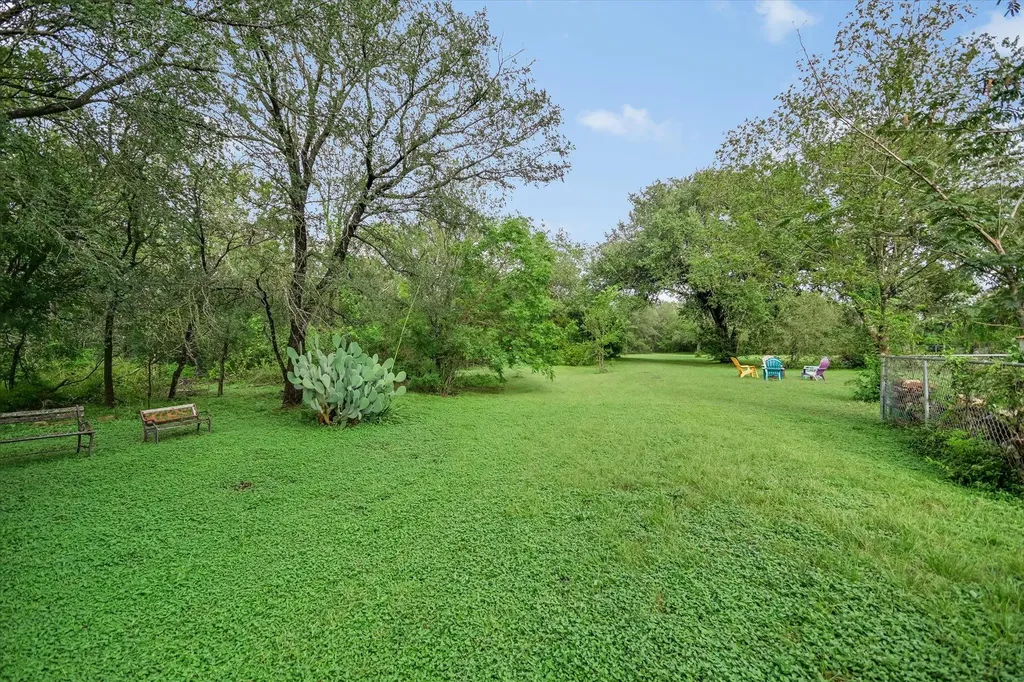 7505 Islander Drive Austin TX 78749