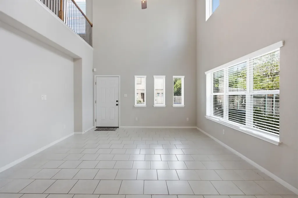 2304 S Lakeline Boulevard Cedar Park TX 78613