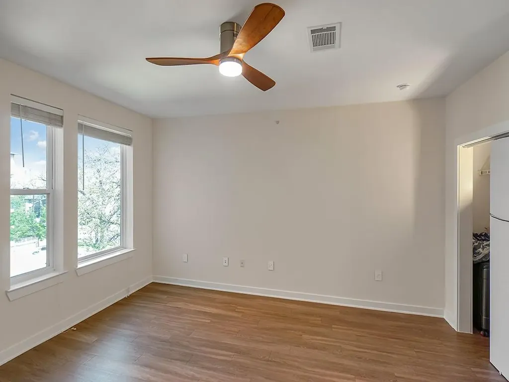 1900 Barton Springs Road Austin TX 78704
