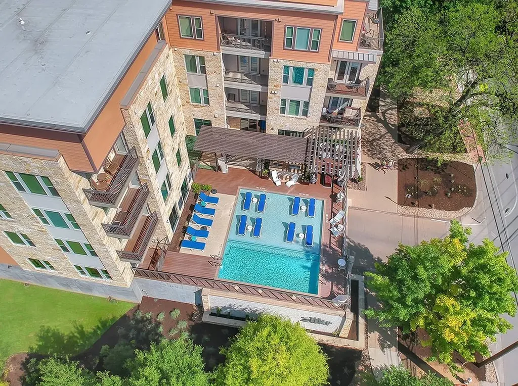 1900 Barton Springs Road Austin TX 78704