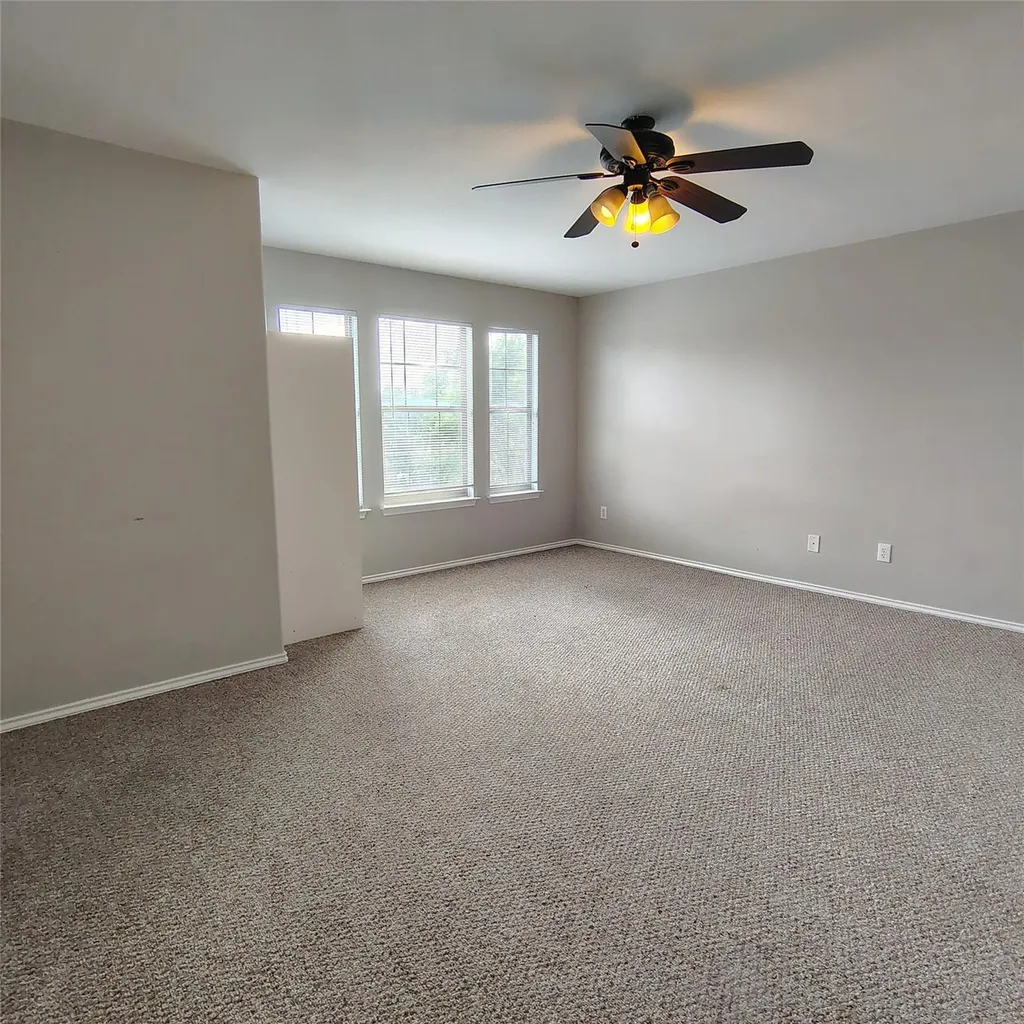 1107 Fox Sparrow Cove Pflugerville TX 78660