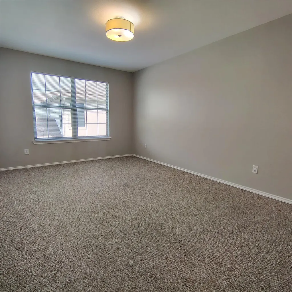 1107 Fox Sparrow Cove Pflugerville TX 78660