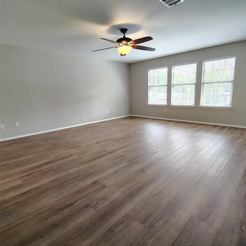1107 Fox Sparrow Cove Pflugerville TX 78660