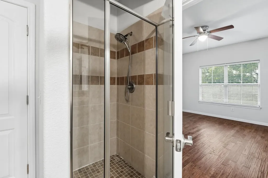 6810 Deatonhill Drive Austin TX 78745