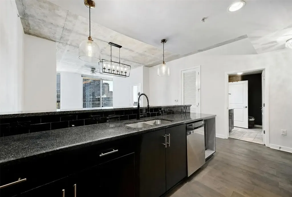 360 Nueces Street Austin TX 78701