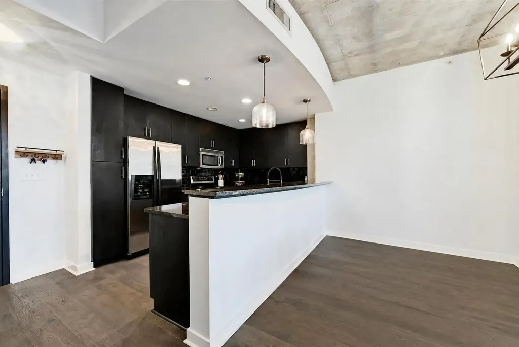 360 Nueces Street Austin TX 78701