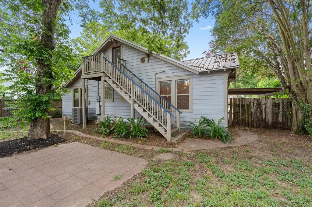 503 Short Street Smithville TX 78957