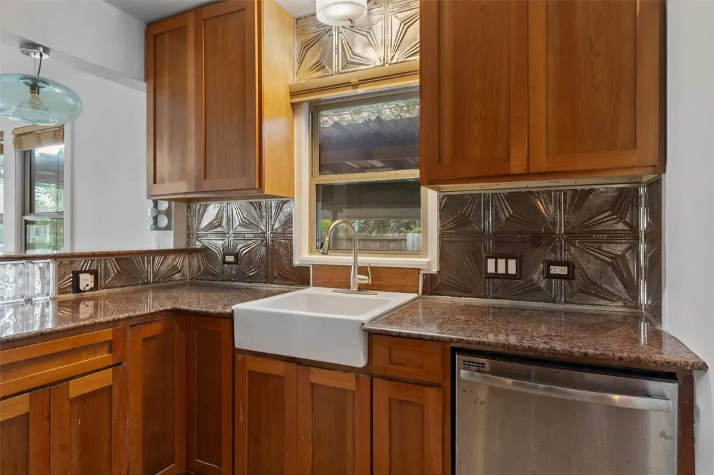 503 Short Street Smithville TX 78957