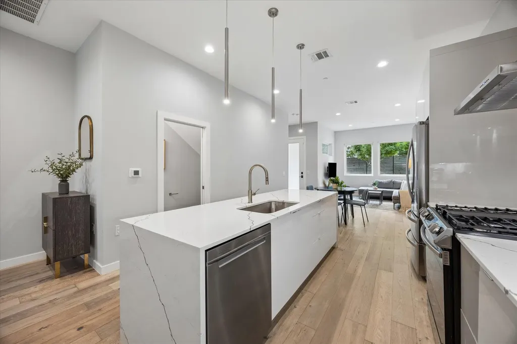 2108 Tillery Street Austin TX 78723