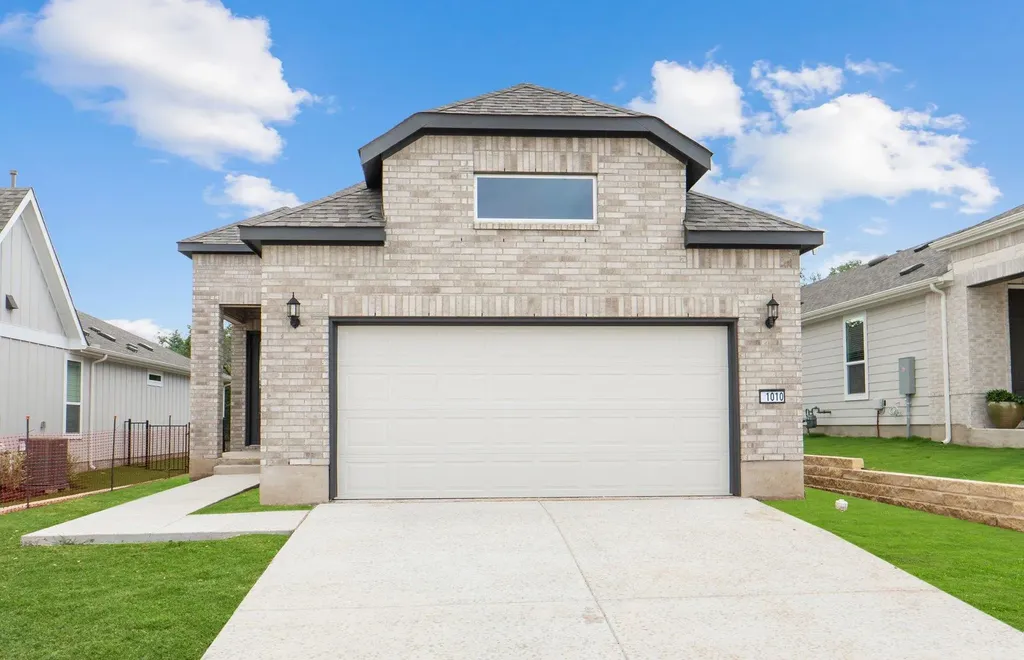 1010 Martingale Street Georgetown TX 78633