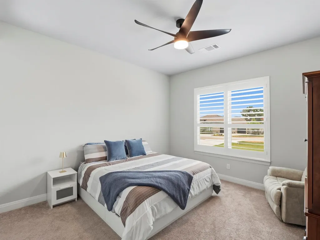 6708 Adventures Place Jonestown TX 78645