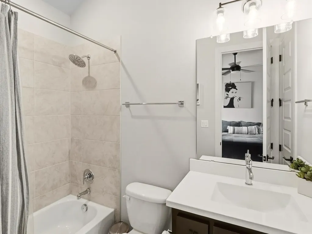6708 Adventures Place Jonestown TX 78645