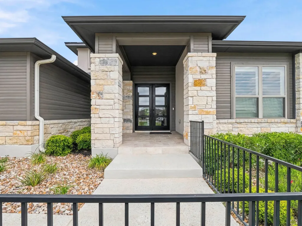 6708 Adventures Place Jonestown TX 78645