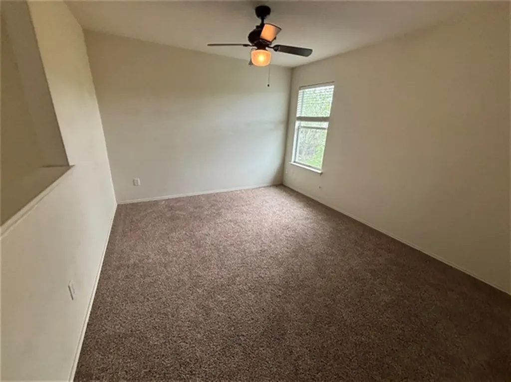 12828 Starbrimson Trail Elgin TX 78621
