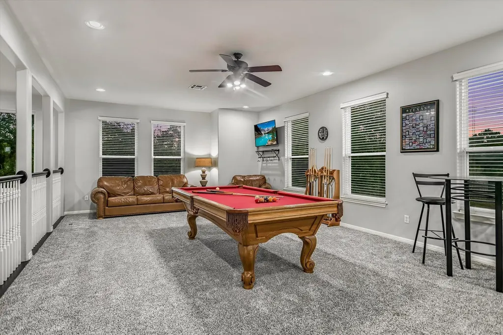 8802 Westminster Glen Austin TX 78730