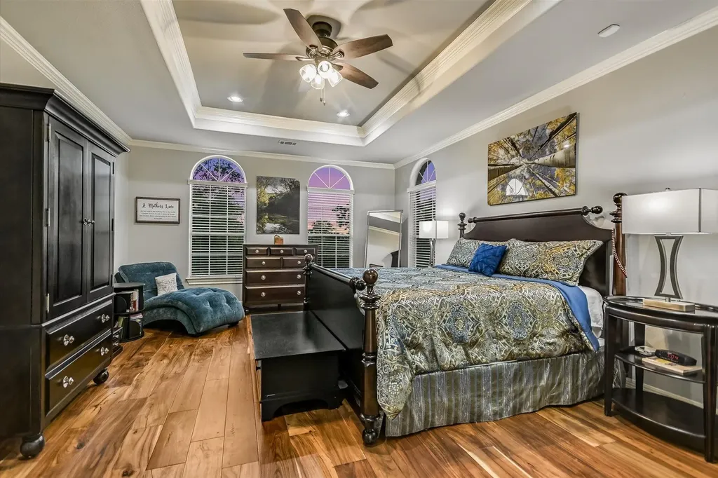 8802 Westminster Glen Austin TX 78730