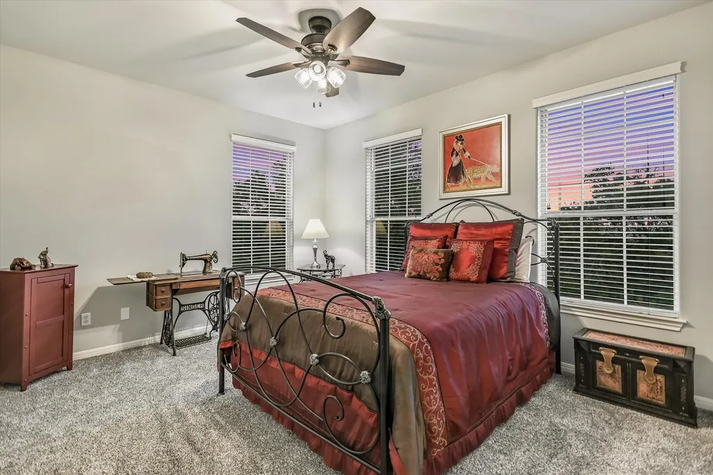 8802 Westminster Glen Austin TX 78730