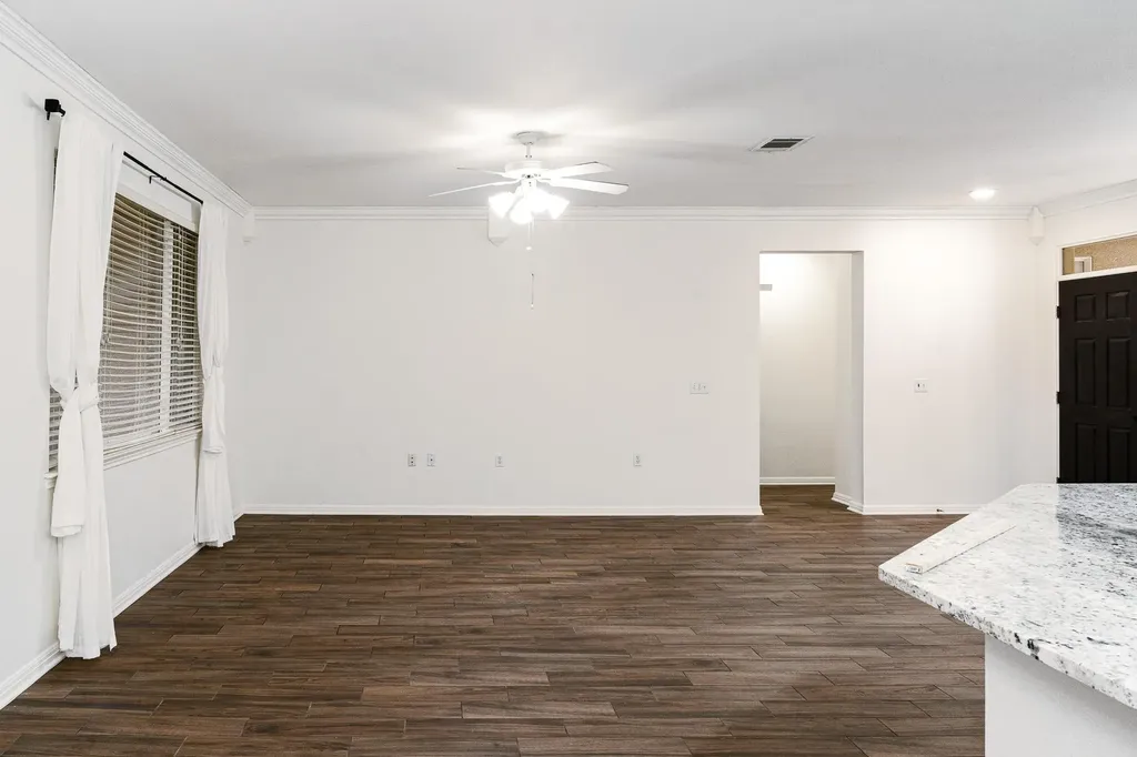 124 Dewberry Drive Georgetown TX 78633
