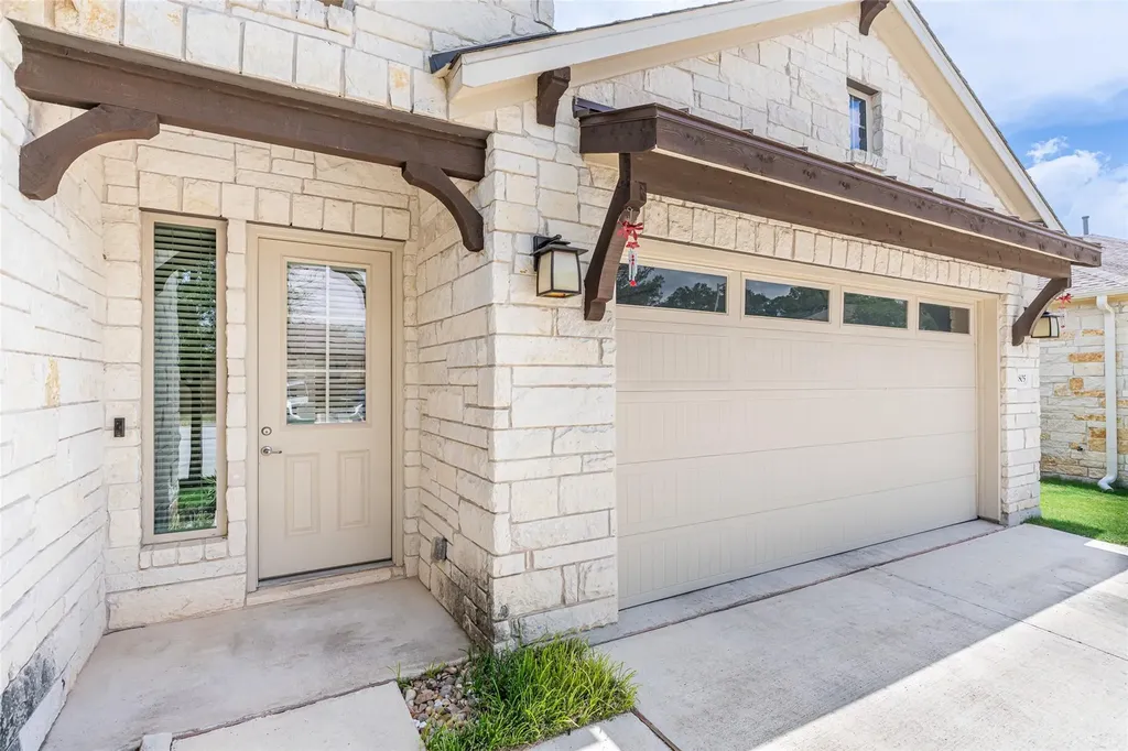 3805 Wales Court Round Rock TX 78681