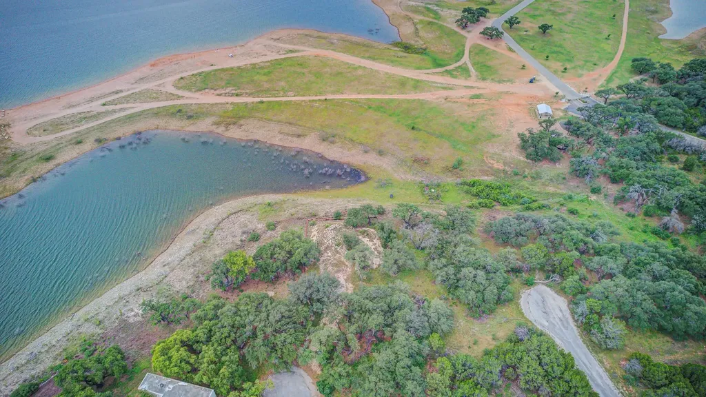 2702 Cornell Cove Lago Vista TX 78645