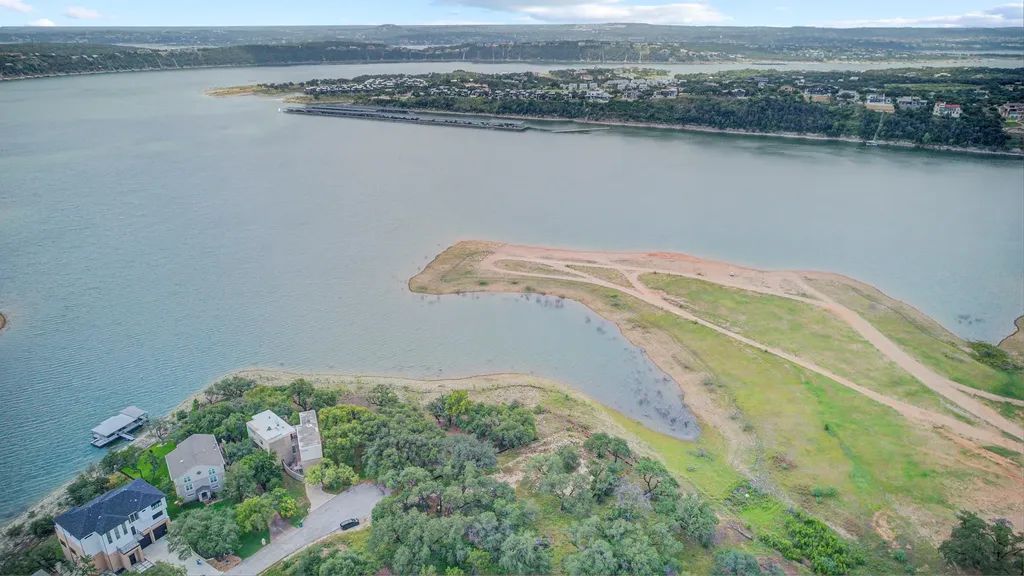 2702 Cornell Cove Lago Vista TX 78645