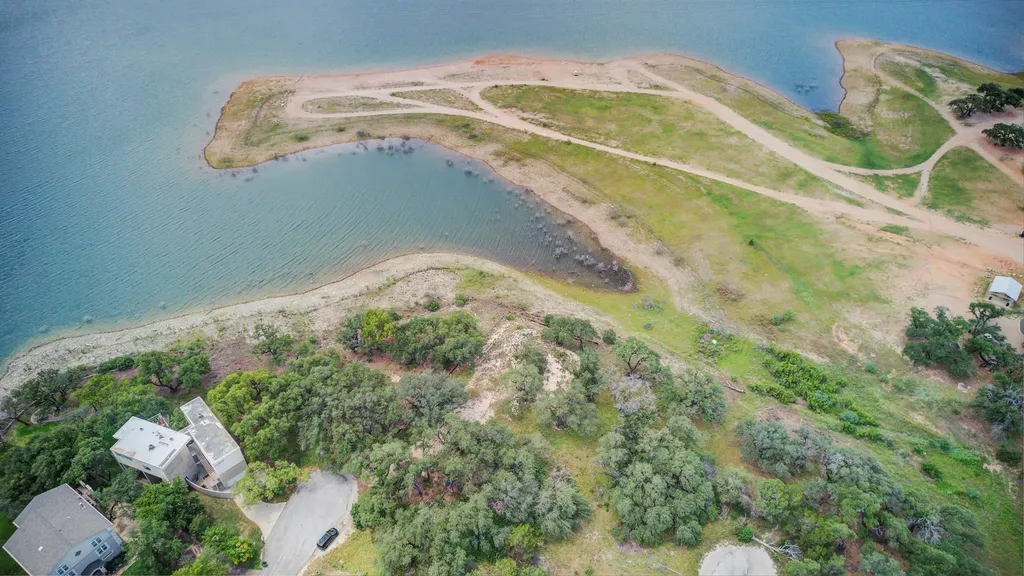 2702 Cornell Cove Lago Vista TX 78645