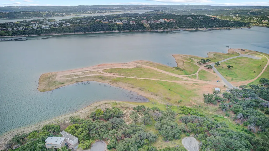 2702 Cornell Cove Lago Vista TX 78645