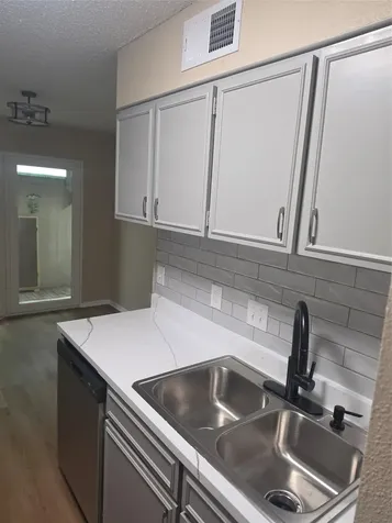 4412 Shakertown San Antonio TX 78238