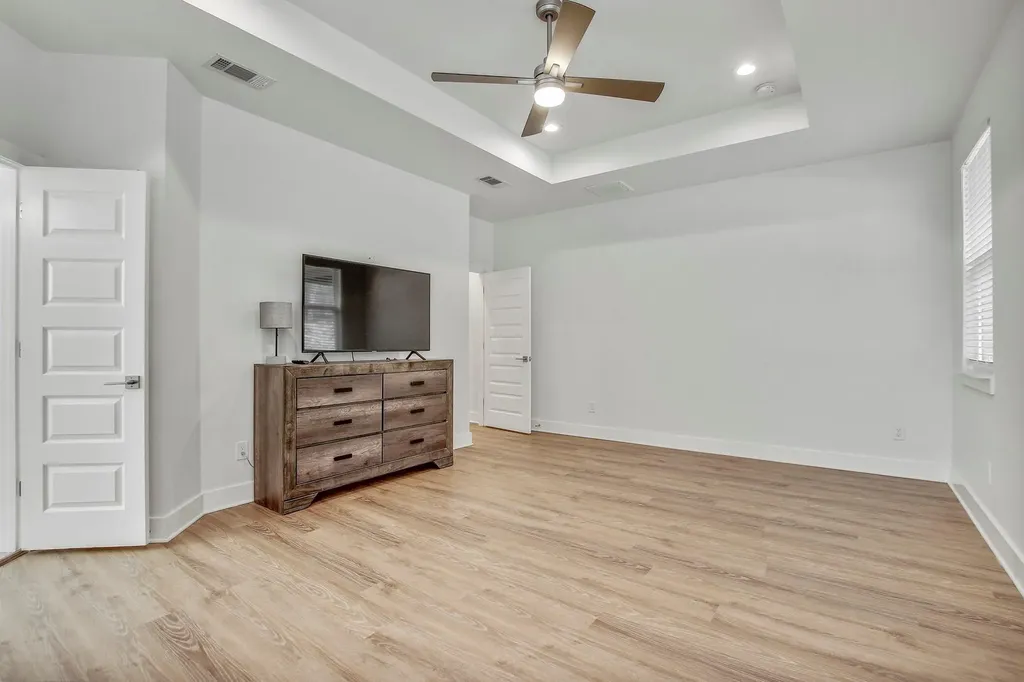 6509 Shady Lane Lago Vista TX 78645
