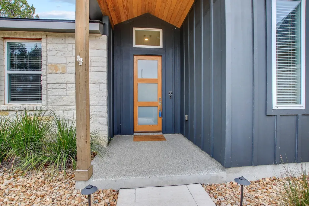 6509 Shady Lane Lago Vista TX 78645