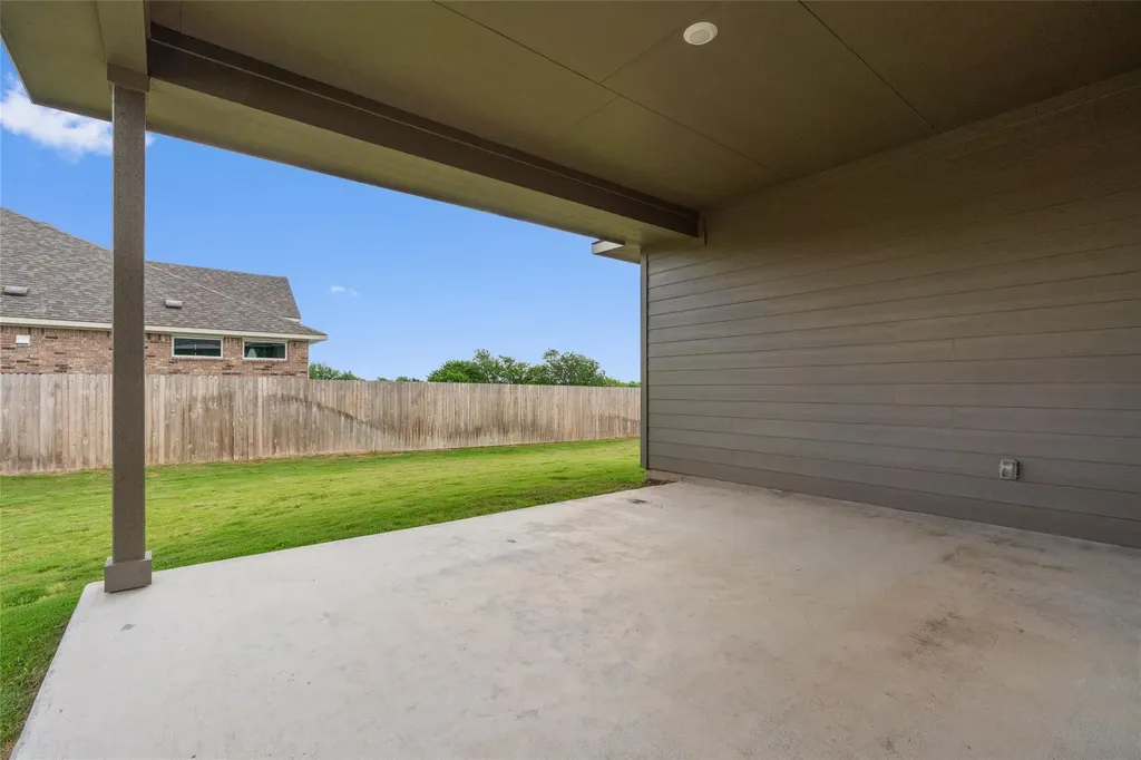 20804 Rowston Manor Lane Manor TX 78653