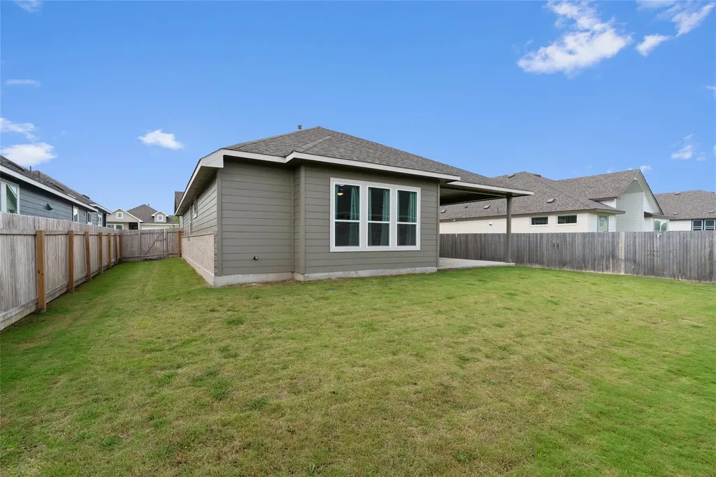 20804 Rowston Manor Lane Manor TX 78653