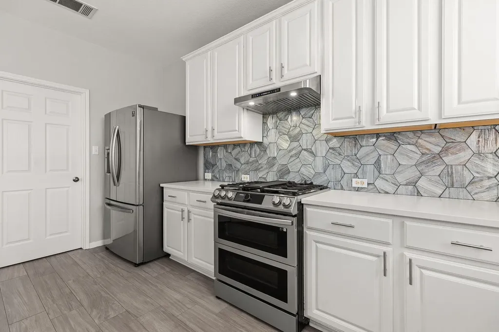 4108 Meadow Bluff Way Round Rock TX 78665