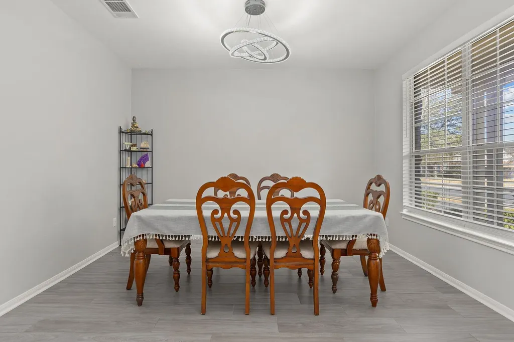 4108 Meadow Bluff Way Round Rock TX 78665