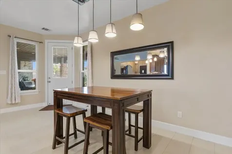 104 W Vienna Drive Hutto TX 78634