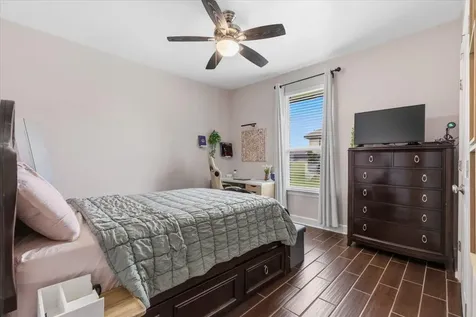 104 W Vienna Drive Hutto TX 78634