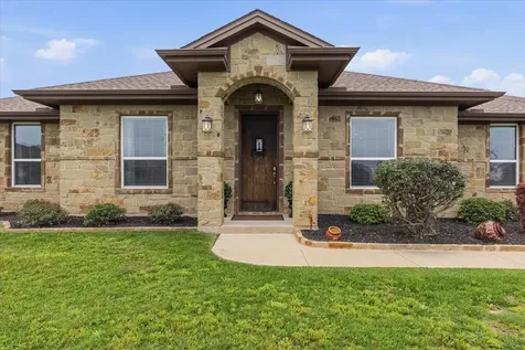 104 W Vienna Drive Hutto TX 78634