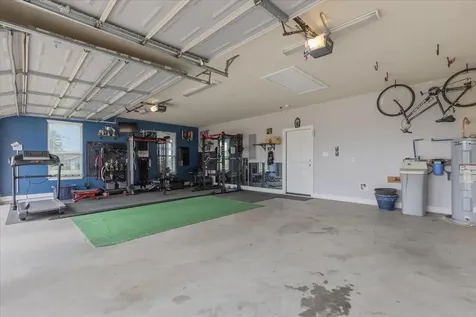 104 W Vienna Drive Hutto TX 78634