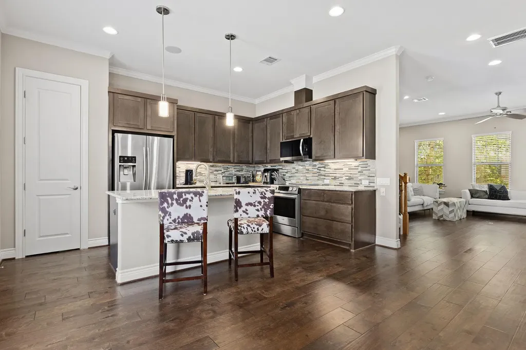 1125 Highknoll Lane Georgetown TX 78628