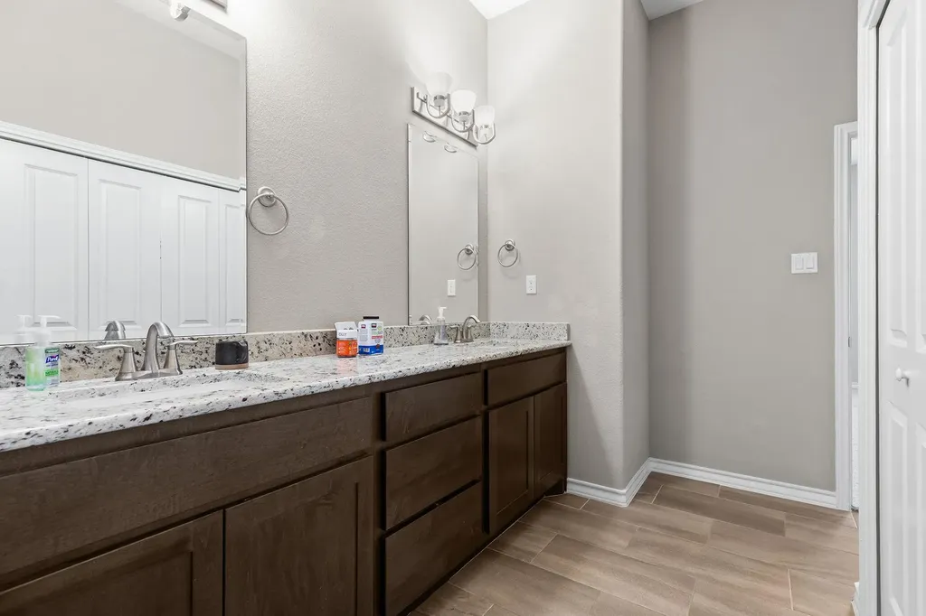 1125 Highknoll Lane Georgetown TX 78628