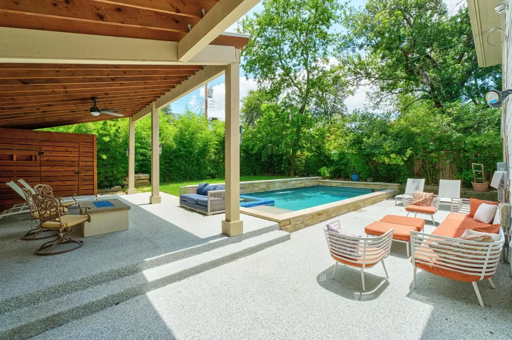 1800 Northwood Road Austin TX 78703