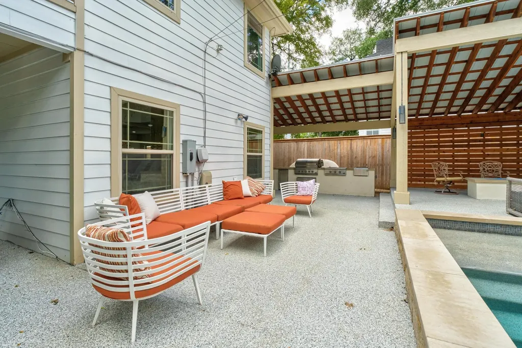 1800 Northwood Road Austin TX 78703