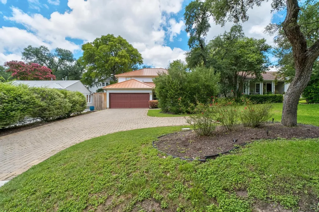 1800 Northwood Road Austin TX 78703